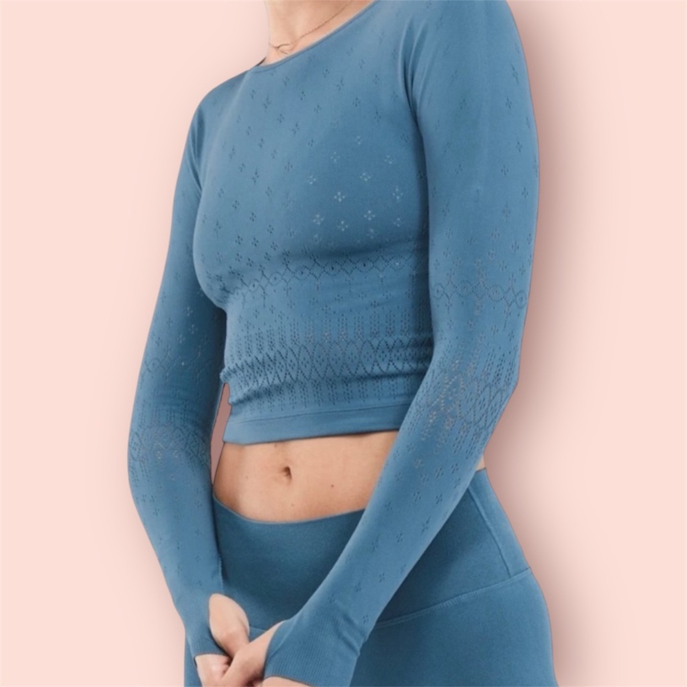 Fabletics Ashton Sculptknit Long-Sleeve Top
